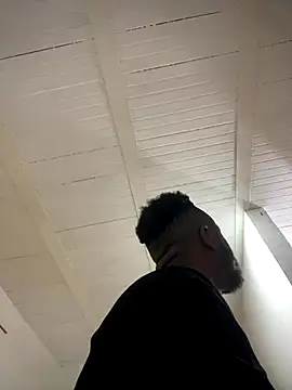 ElNegroRony online show from 11-10-25, 12:04