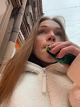 KitteCat online show from 11-09-25, 09:46