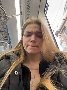 KitteCat online show from 11-17-25, 11:03