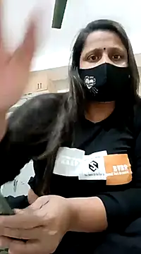 Snapshot of Bithi-01 chatting on 02-18-25, 11:19 Bithi-01 online show from 02-18-25, 11:19