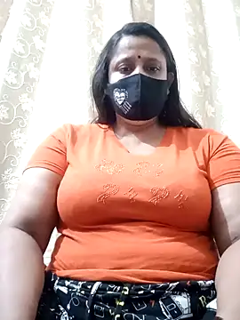 Snapshot of Bithi-01 chatting on 02-08-25, 11:24 Bithi-01 online show from 02-08-25, 11:24