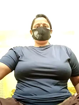 Snapshot of Bithi-01 chatting on 02-18-25, 01:54 Bithi-01 online show from 02-18-25, 01:54