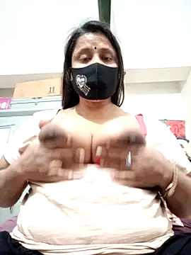 Snapshot of Bithi-01 chatting on 01-25-25, 11:32 Bithi-01 online show from 01-25-25, 11:32