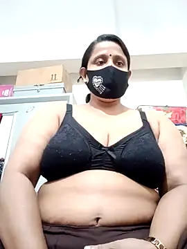 Snapshot of Bithi-01 chatting on 01-29-25, 12:45 Bithi-01 online show from 01-29-25, 12:45