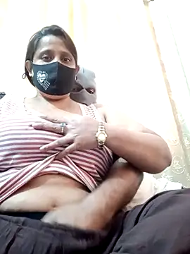 Snapshot of Bithi-01 chatting on 02-14-25, 07:07 Bithi-01 online show from 02-14-25, 07:07