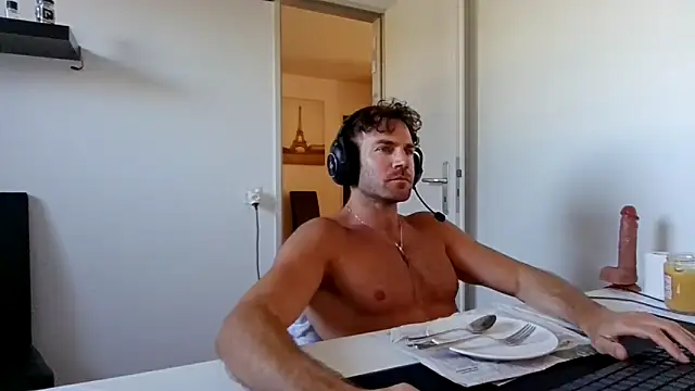 alpha-hunk online show from 04-30-26, 03:19