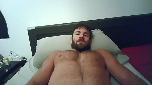 Snapshot of alpha-hunk chatting on 10-08-25, 08:09 alpha-hunk online show from 10-08-25, 08:09