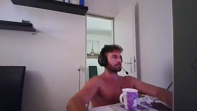 alpha-hunk online show from 07-25-26, 12:44