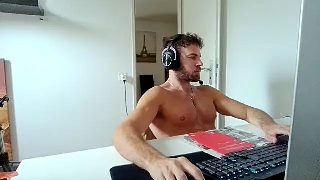 alpha-hunk online show from 06-12-26, 10:02