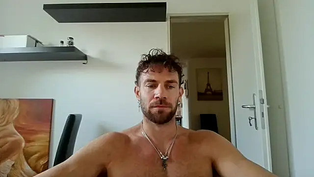 Snapshot of alpha-hunk chatting on 09-17-25, 12:29 alpha-hunk online show from 09-17-25, 12:29