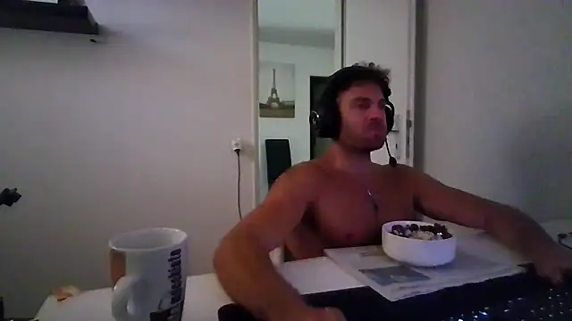 alpha-hunk online show from 06-24-26, 10:14