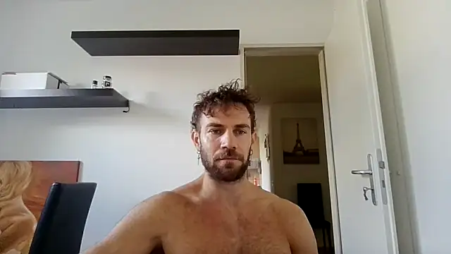 Snapshot of alpha-hunk chatting on 09-29-25, 11:16 alpha-hunk online show from 09-29-25, 11:16