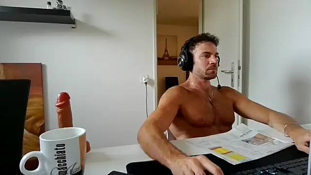 alpha-hunk online show from 05-21-26, 04:37