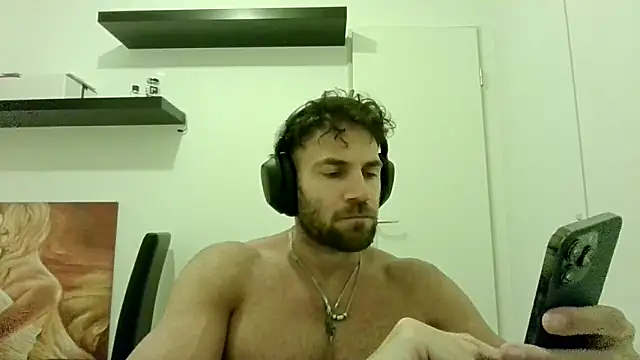 Snapshot of alpha-hunk chatting on 09-20-25, 07:08 alpha-hunk online show from 09-20-25, 07:08