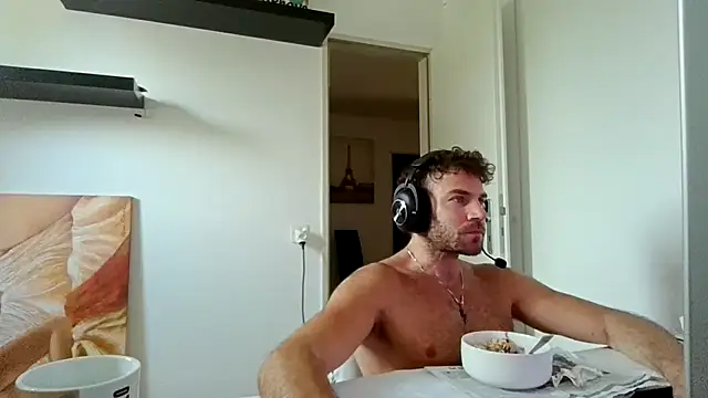 alpha-hunk online show from 06-30-26, 10:37