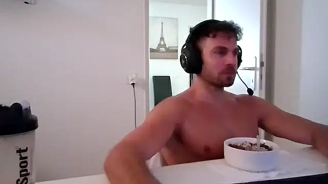 alpha-hunk online show from 07-06-26, 10:22