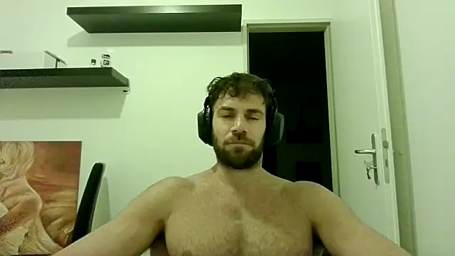 Snapshot of alpha-hunk chatting on 09-26-25, 07:21 alpha-hunk online show from 09-26-25, 07:21
