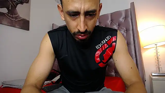 Sr Magnus  online show from 10-29-25, 07:07