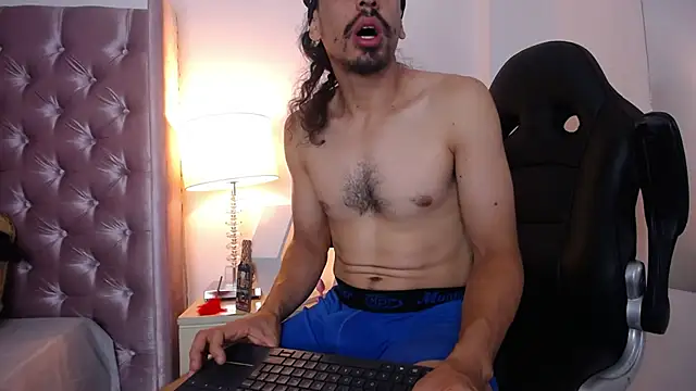 Sr Magnus  online show from 10-24-25, 08:02