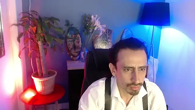 Sr Magnus  online show from 03-21-25, 04:06