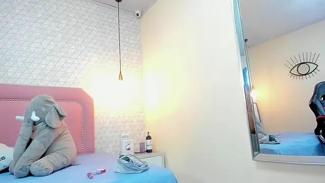 MAYROBERTSS online show from 03-20-25, 12:54