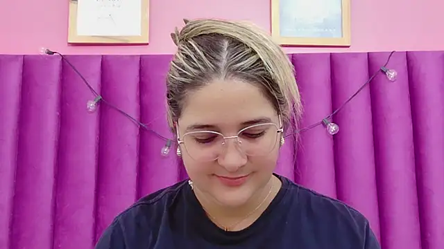 collegepawglovedaddy online show from 11-29-25, 07:36