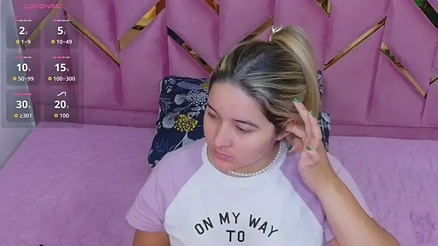 collegepawglovedaddy online show from 04-17-26, 04:21