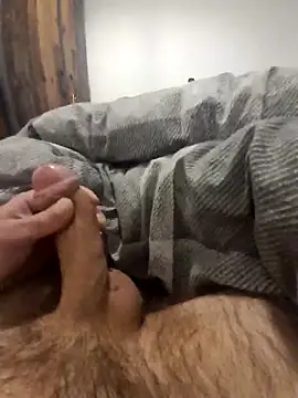 Snapshot of NiceBone000 chatting on 10-04-25, 01:51 NiceBone000 online show from 10-04-25, 01:51