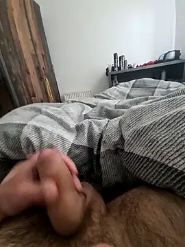 Snapshot of NiceBone000 chatting on 09-15-25, 04:07 NiceBone000 online show from 09-15-25, 04:07