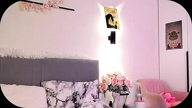Snapshot of SIlviaBeyt chatting on 05-29-26, 08:48 SIlviaBeyt online show from 05-29-26, 08:48
