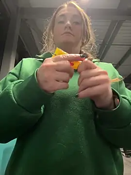 BustyBonnieUK online show from 12-20-25, 10:23