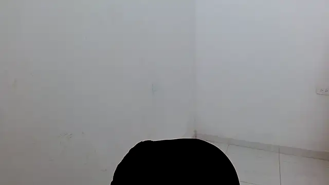 Snapshot of estefania224 chatting on 07-07-26, 06:47 estefania224 online show from 07-07-26, 06:47