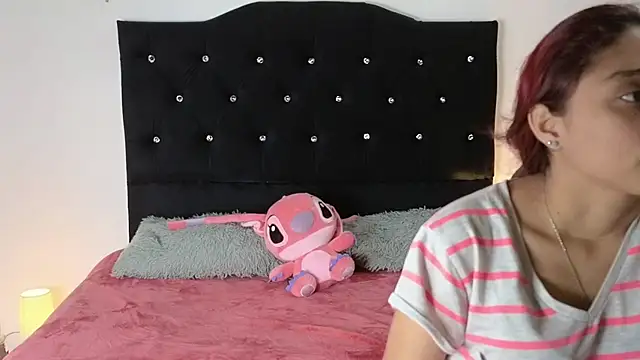 Snapshot of andrew_kamy chatting on 03-20-25, 06:42 andrew kamy online show from 03-20-25, 06:42