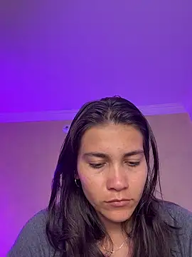 aurora divine online show from 03-04-26, 09:00