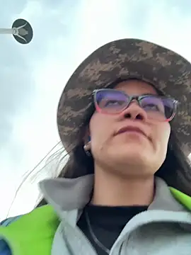 Snapshot of aurora_divine chatting on 02-12-26, 10:42 aurora divine online show from 02-12-26, 10:42