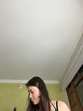 aurora divine online show from 11-19-25, 11:05