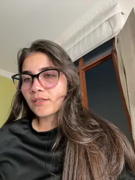 aurora divine online show from 12-04-25, 10:53