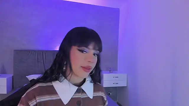 Snapshot of maddy_walker chatting on 09-30-25, 09:43 maddy walker online show from 09-30-25, 09:43