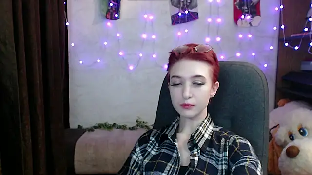 Snapshot of MilanaThorn chatting on 01-28-25, 01:08 MilanaThorn online show from 01-28-25, 01:08