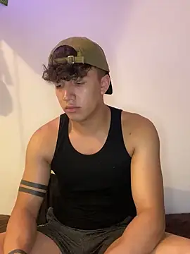 merlyn 00 online show from 02-18-25, 11:52