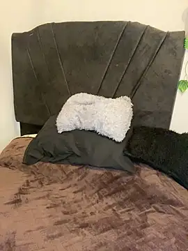 merlyn 00 online show from 01-24-25, 07:28