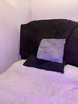 merlyn 00 online show from 01-07-25, 07:17