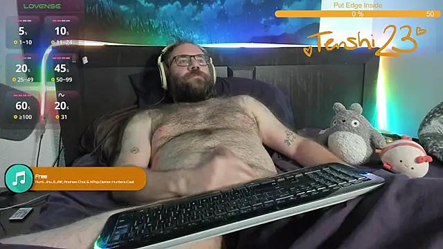 Snapshot of tenshi23strip chatting on 10-05-25, 03:14 tenshi23strip online show from 10-05-25, 03:14