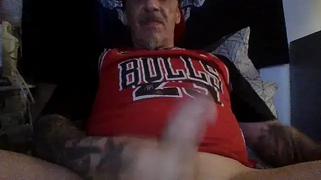 Snapshot of CandiedPompano chatting on 06-11-26, 12:43 CandiedPompano online show from 06-11-26, 12:43