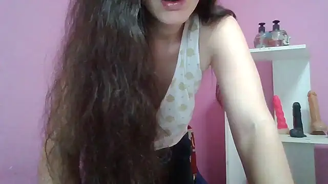 LolaBoobs online show from 04-12-26, 08:28