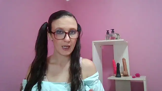 LolaBoobs online show from 03-12-26, 07:45