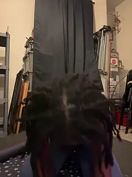 choclatepeaach online show from 12-20-25, 11:07