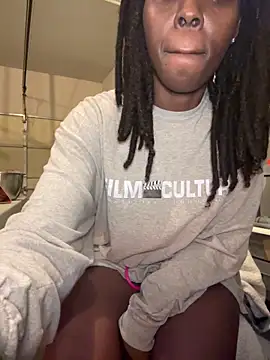 choclatepeaach online show from 11-05-25, 06:49