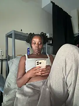 Snapshot of choclatepeaach chatting on 07-18-26, 01:20 choclatepeaach online show from 07-18-26, 01:20