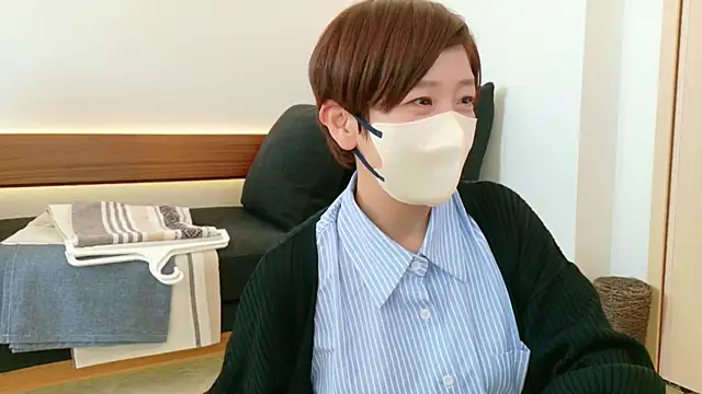 Risa 06 online show from 03-13-25, 12:05